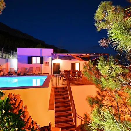 Buljan Vila Jesenice (Split-Dalmatia)